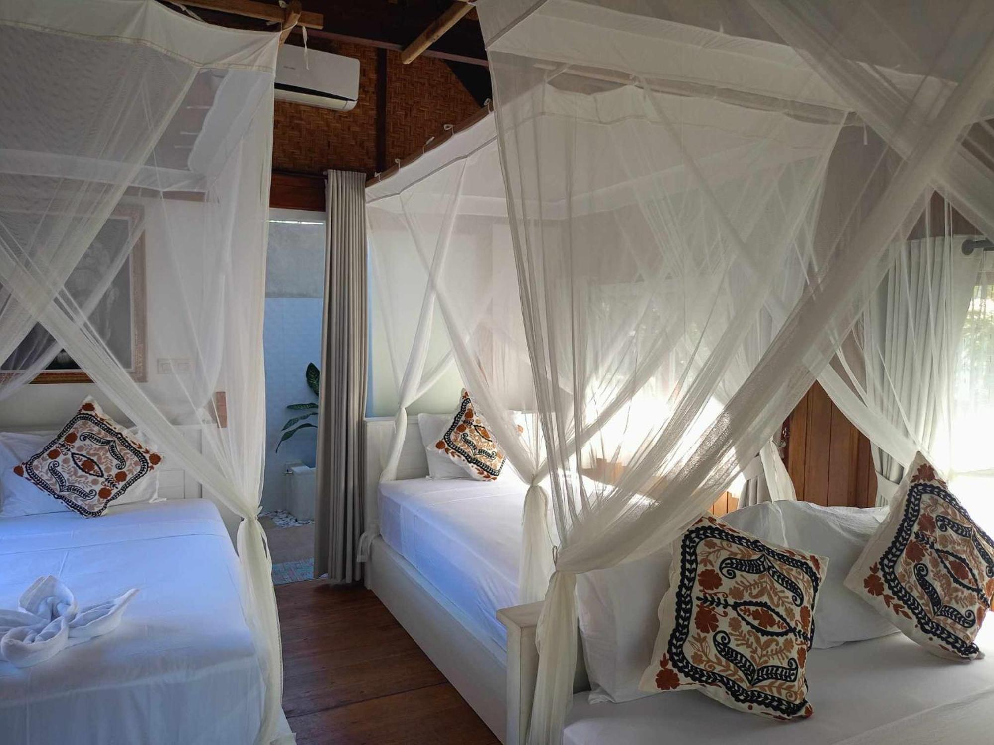 Bintang Tiga Bungalows Гили-Эйр Экстерьер фото